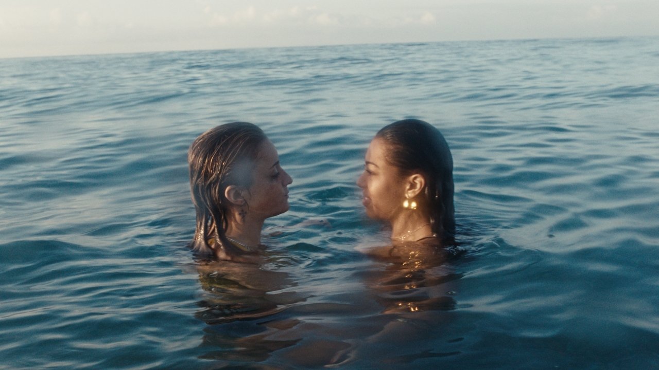 Close to September Movie Screenshot 1
