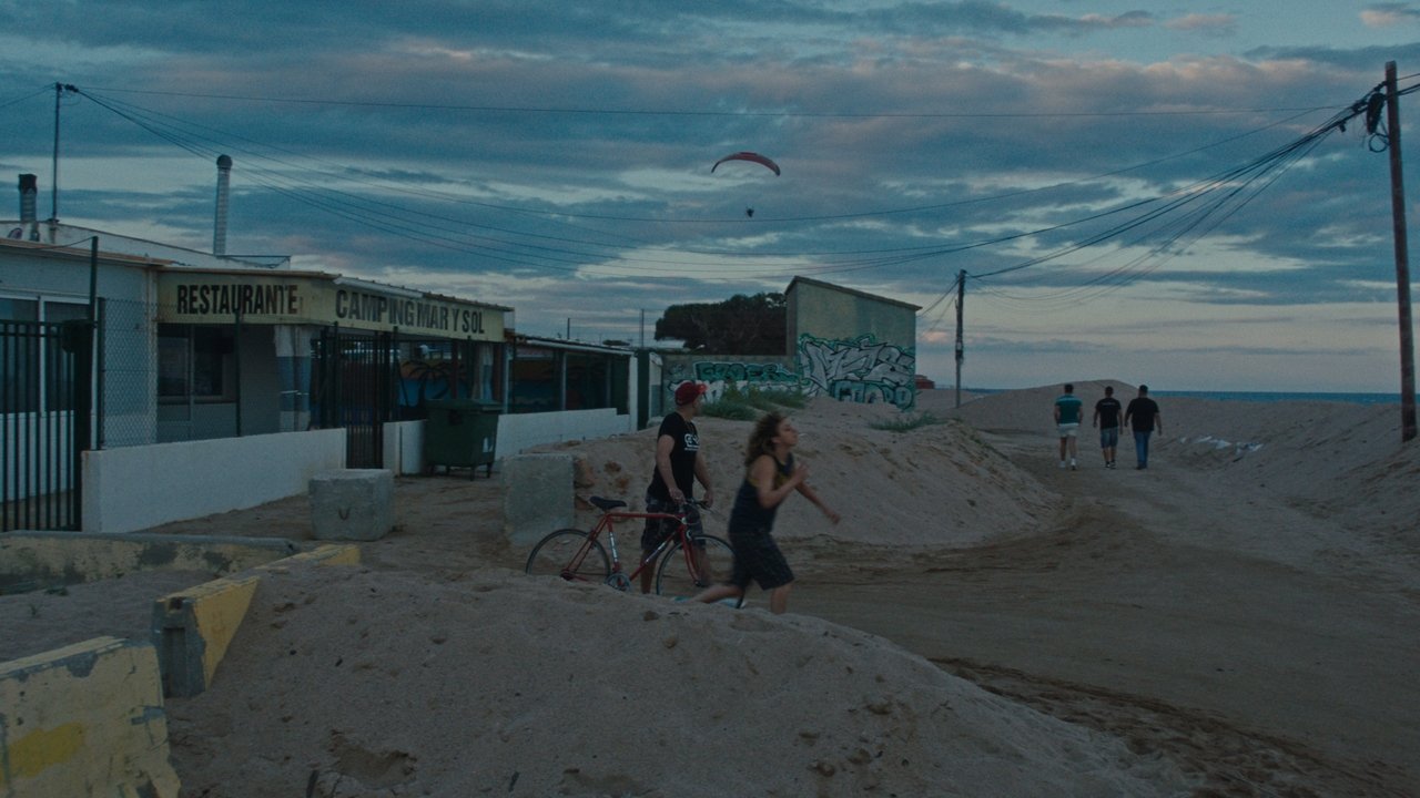 Close to September Movie Screenshot 2
