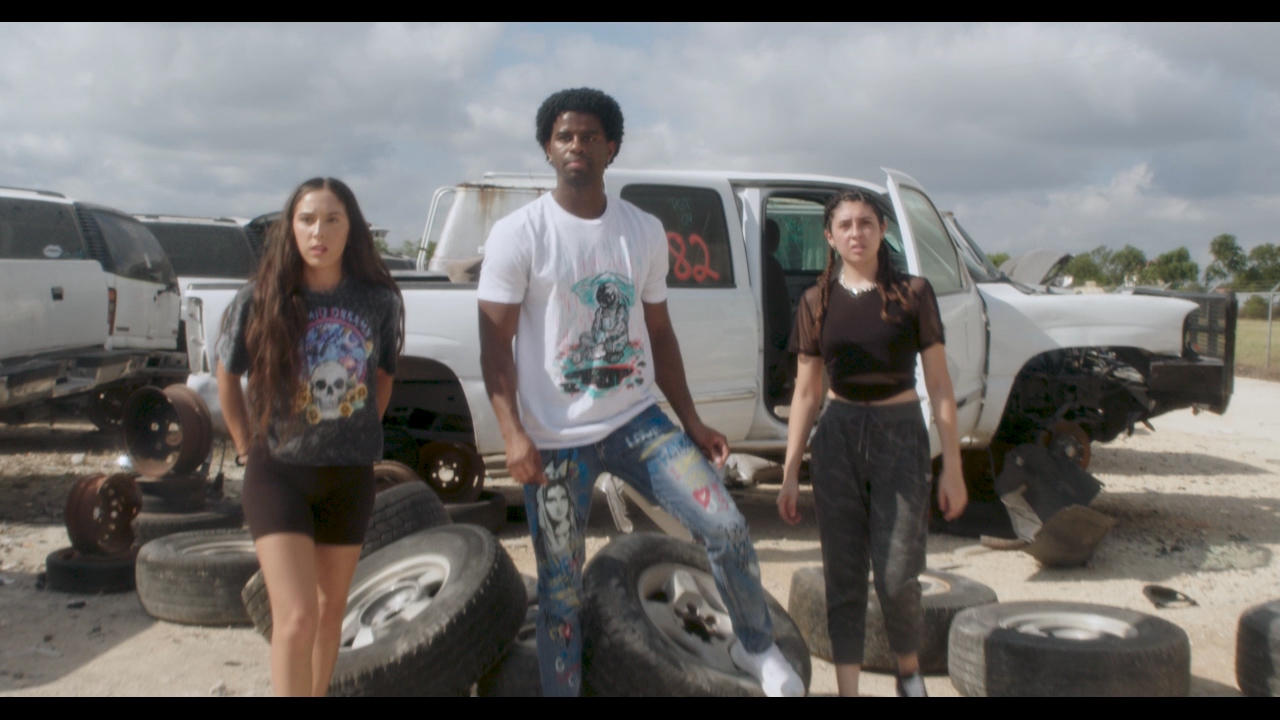 Into The Gravel Pit Movie Screenshot 1