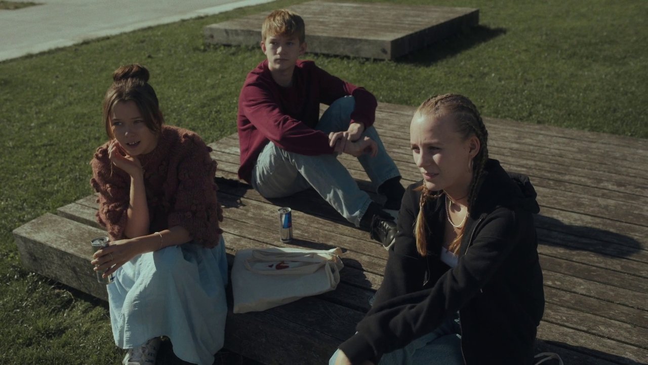 Bulldozer Movie Screenshot 3