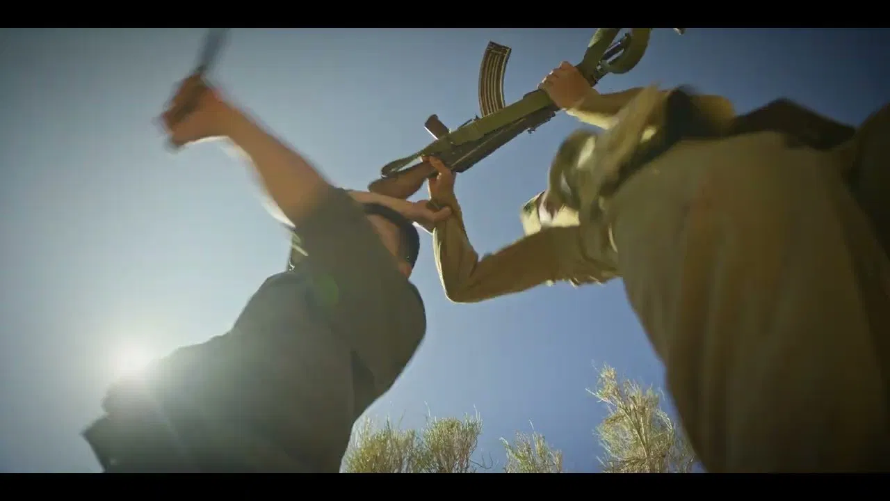 On the Way to South Movie Screenshot 2
