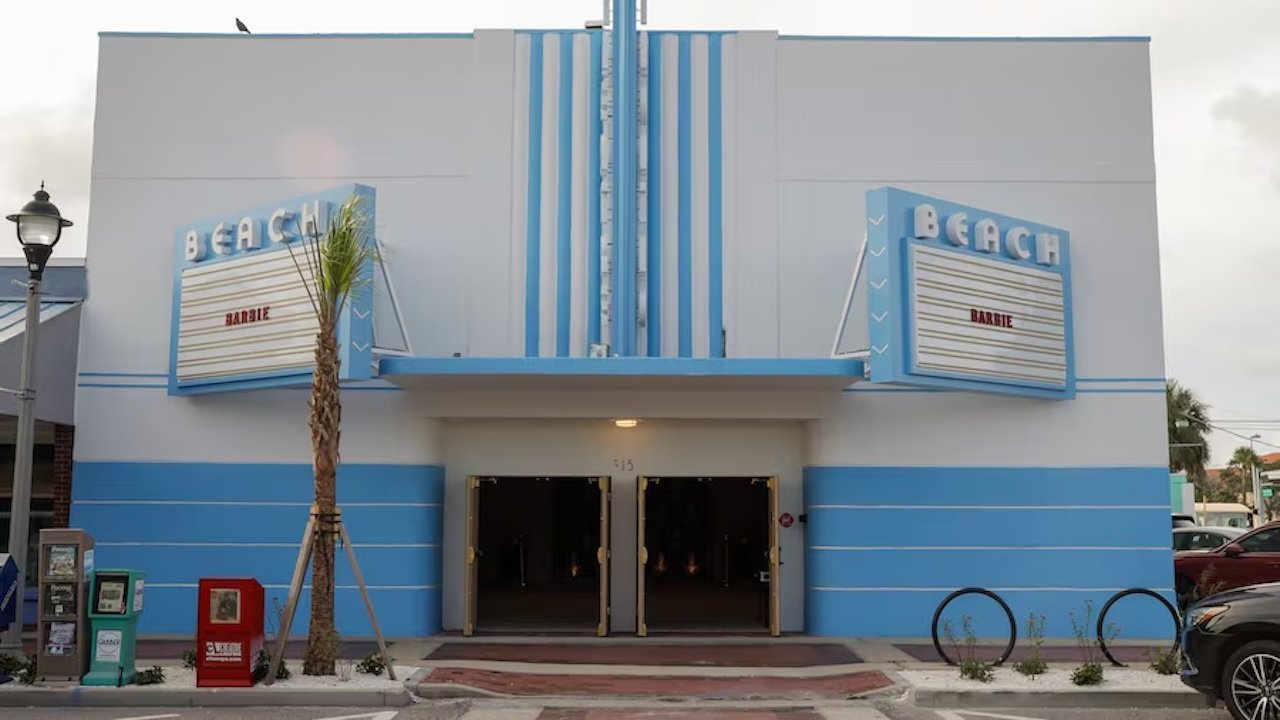 A New Wave: The Revival of The Beach Theatre Movie Screenshot 1