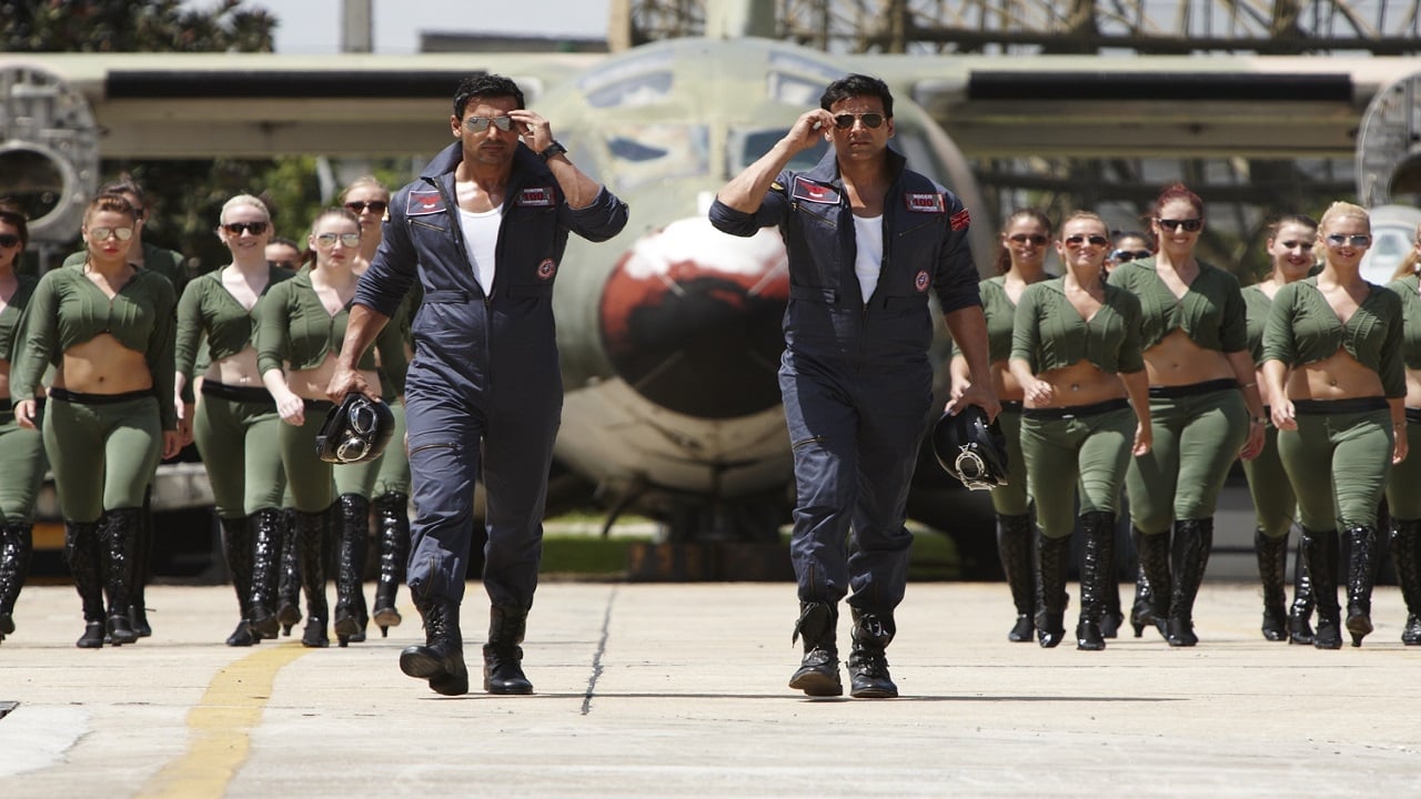 Desi Boyz Movie Screenshot 2