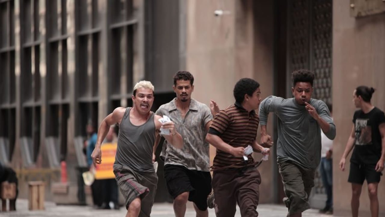 Passagrana Movie Screenshot 2