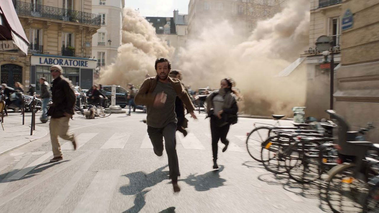 Just a Breath Away Movie Screenshot 3