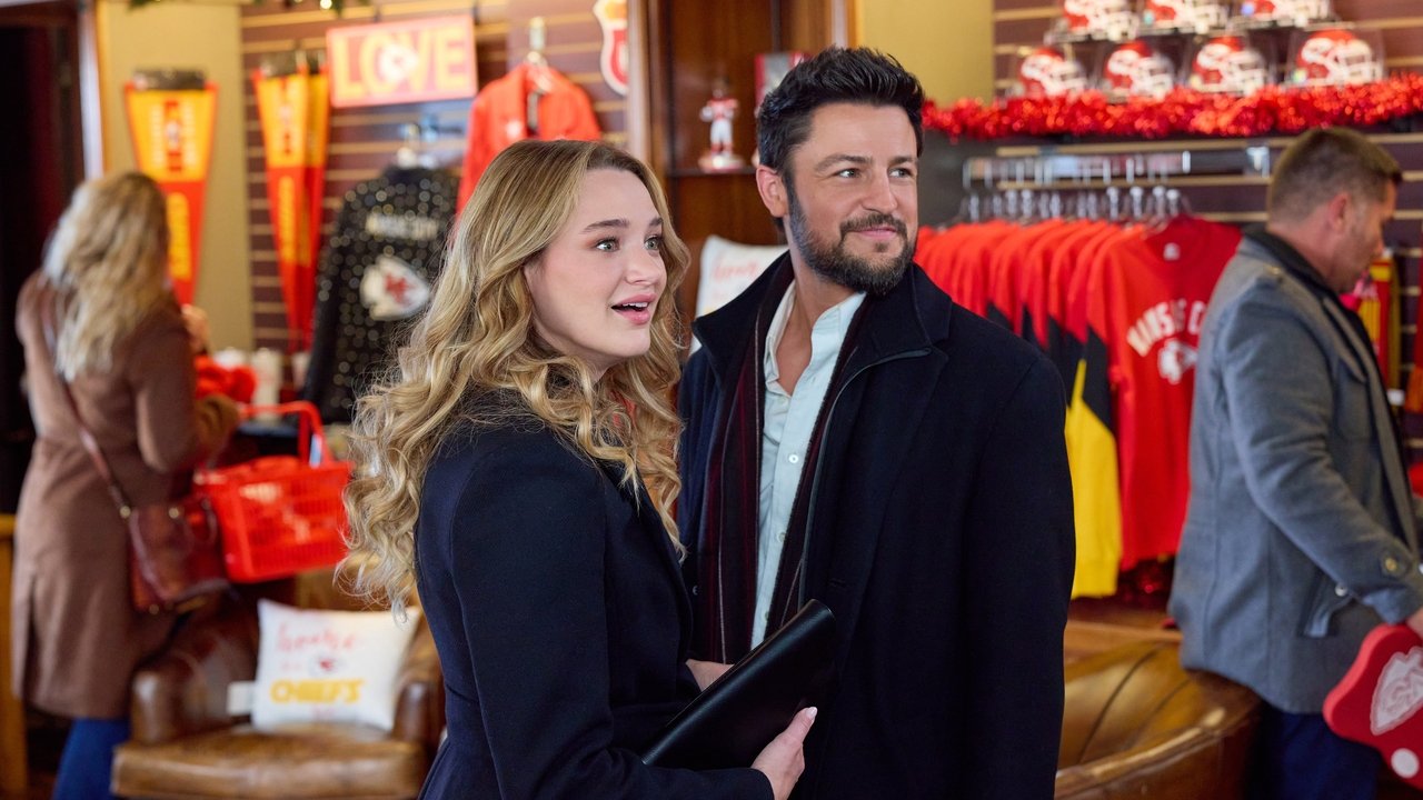 Holiday Touchdown: A Chiefs Love Story Movie Screenshot 2