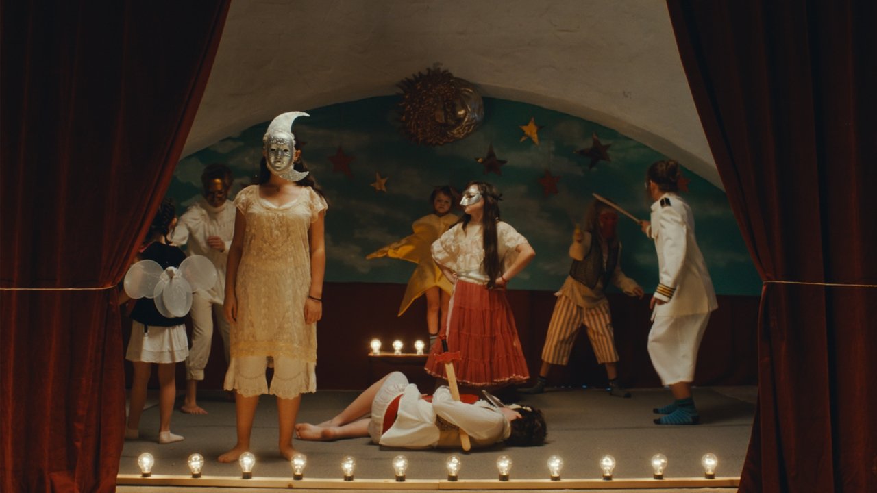 Romance de la Luna, Luna Movie Screenshot 1