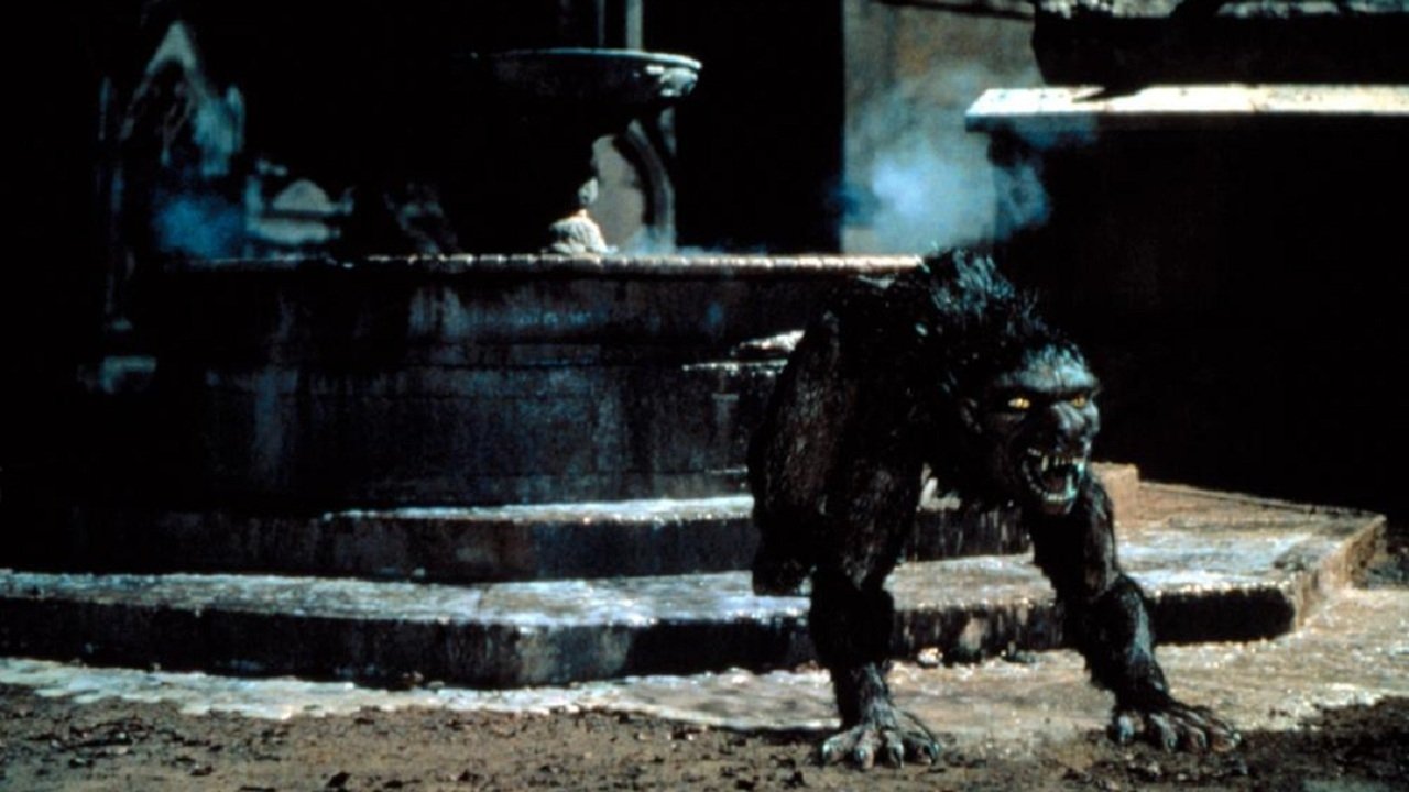 An American Werewolf in Paris Movie Screenshot 4
