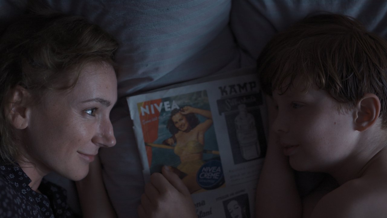 The Hungarian Dressmaker Movie Screenshot 5