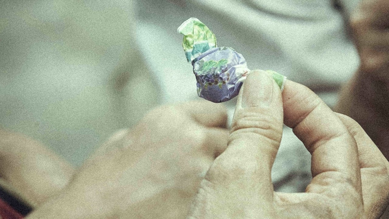 Give You A Candy Movie Screenshot 4