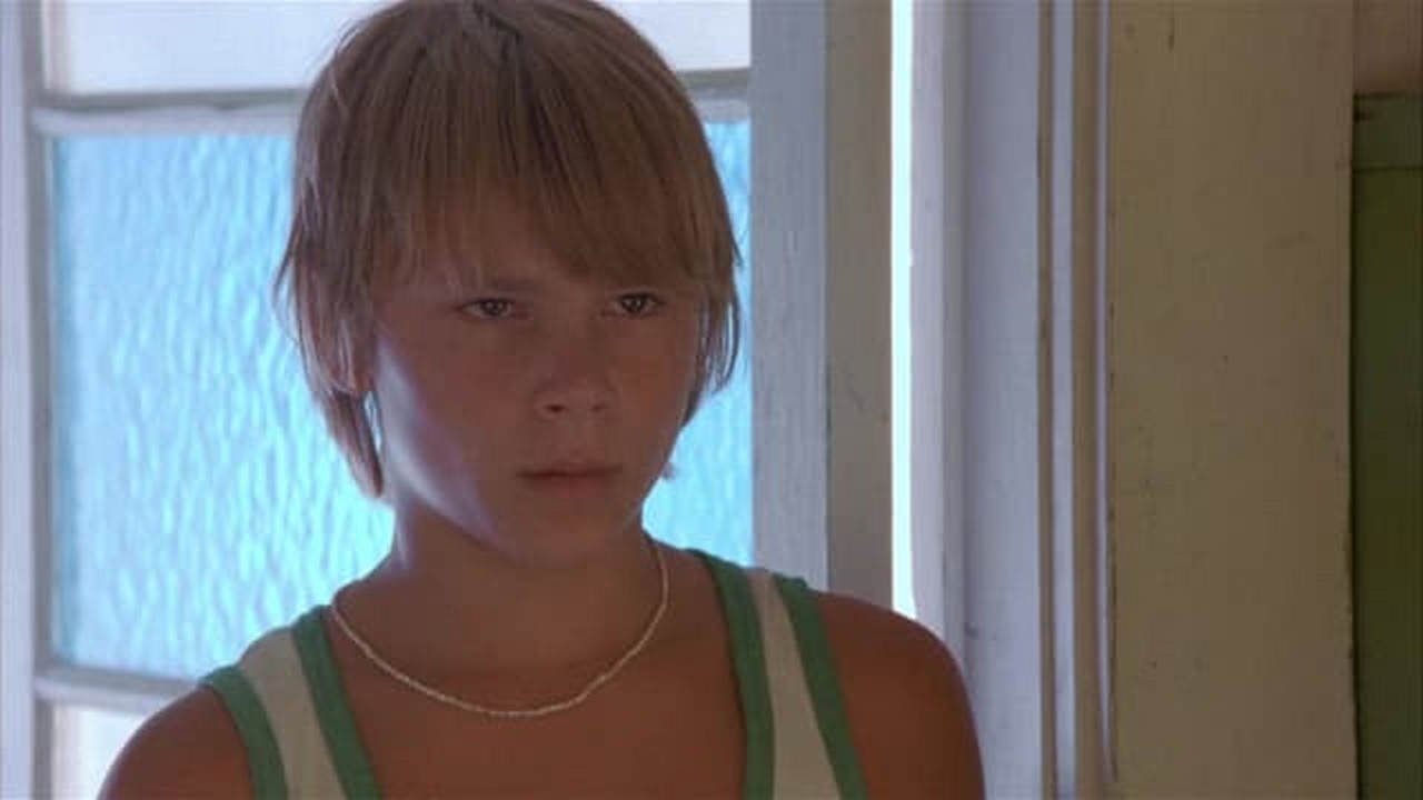 CrissCross Movie Screenshot 2