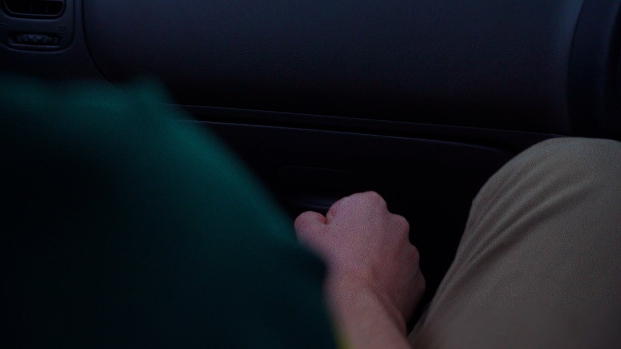Stay Calm Movie Screenshot 1