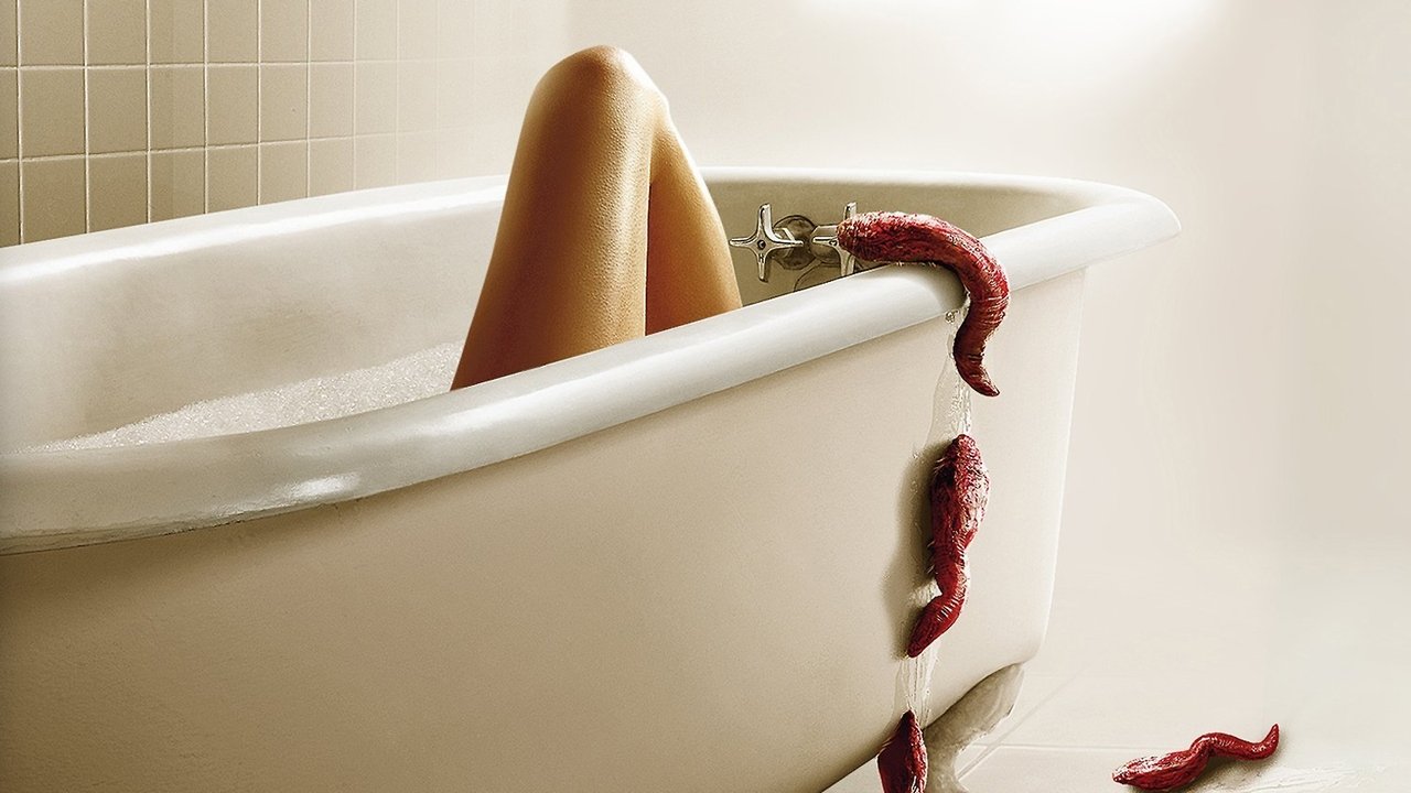 Slither Movie Screenshot 2